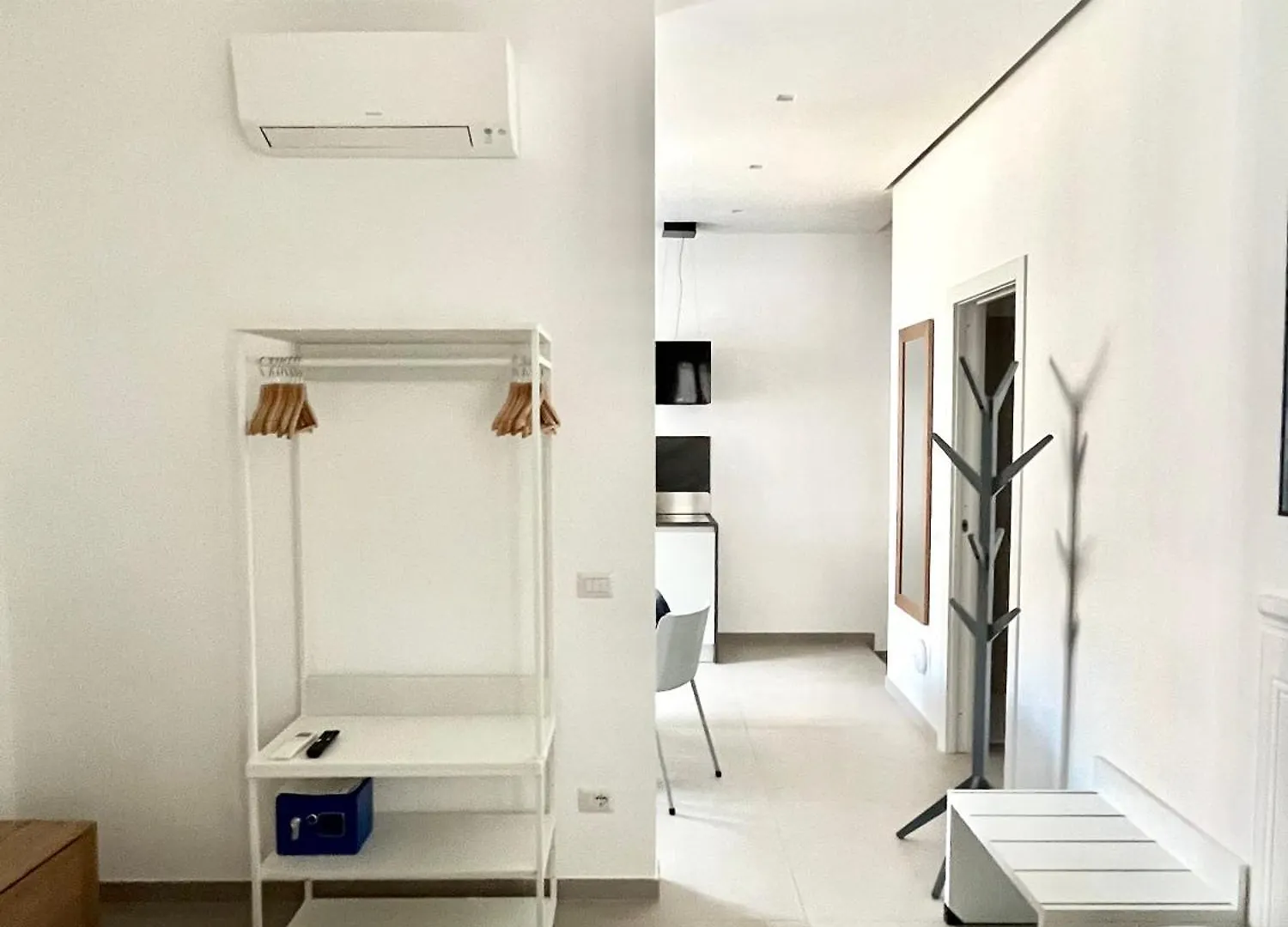 Trastevere Urban Suite Rome 0*,  Italy