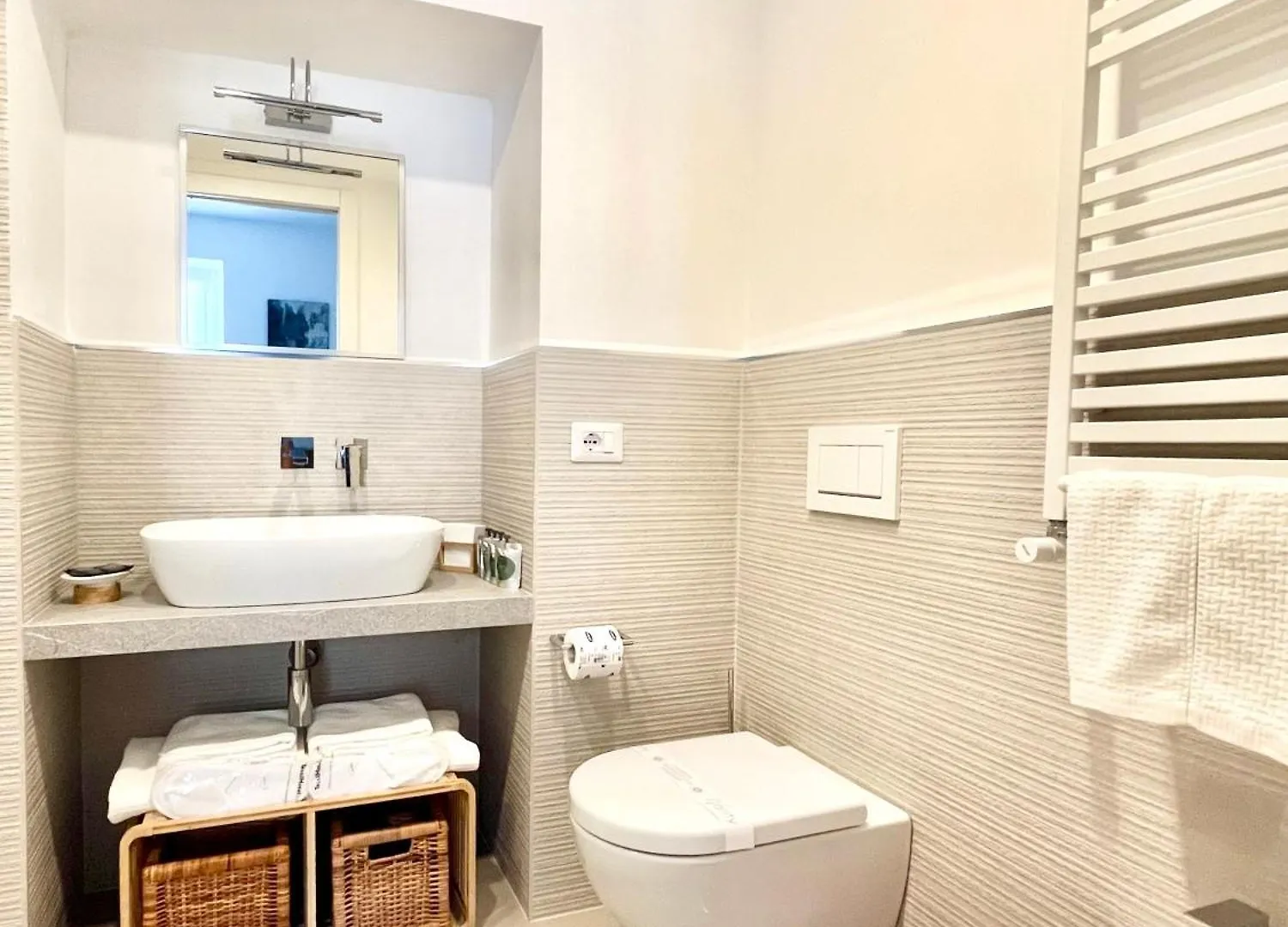 Trastevere Urban Suite Рим 0*,  Италия